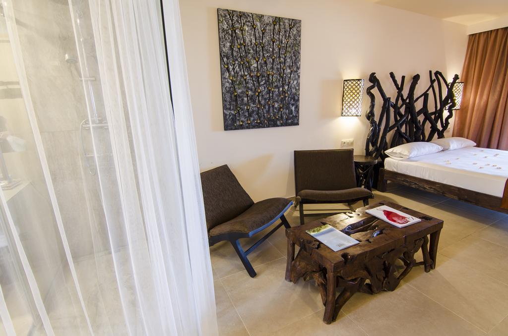 El Cortijo De Zahara By Qhotels Захара де лос Атунес Екстериор снимка
